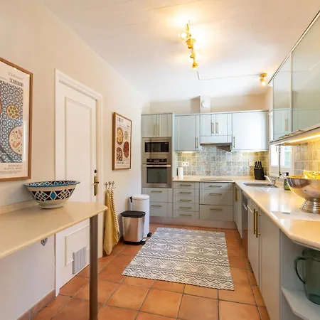 Villa Caterina Authentic In Quiet, Wooded Area *