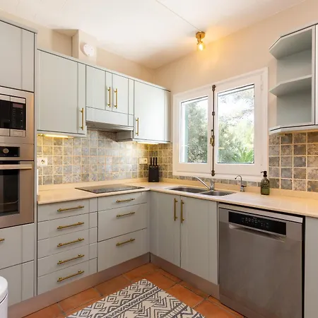 Villa Caterina Authentic In Quiet, Wooded Area Es Mercadal