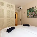 Caterina Authentic In Quiet, Wooded Area Vila