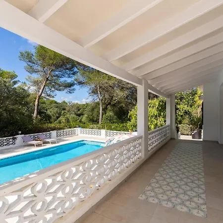 Vila Caterina Authentic In Quiet, Wooded Area Es Mercadal